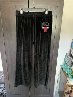NBA Black Plush Bulls Logo Track Pants